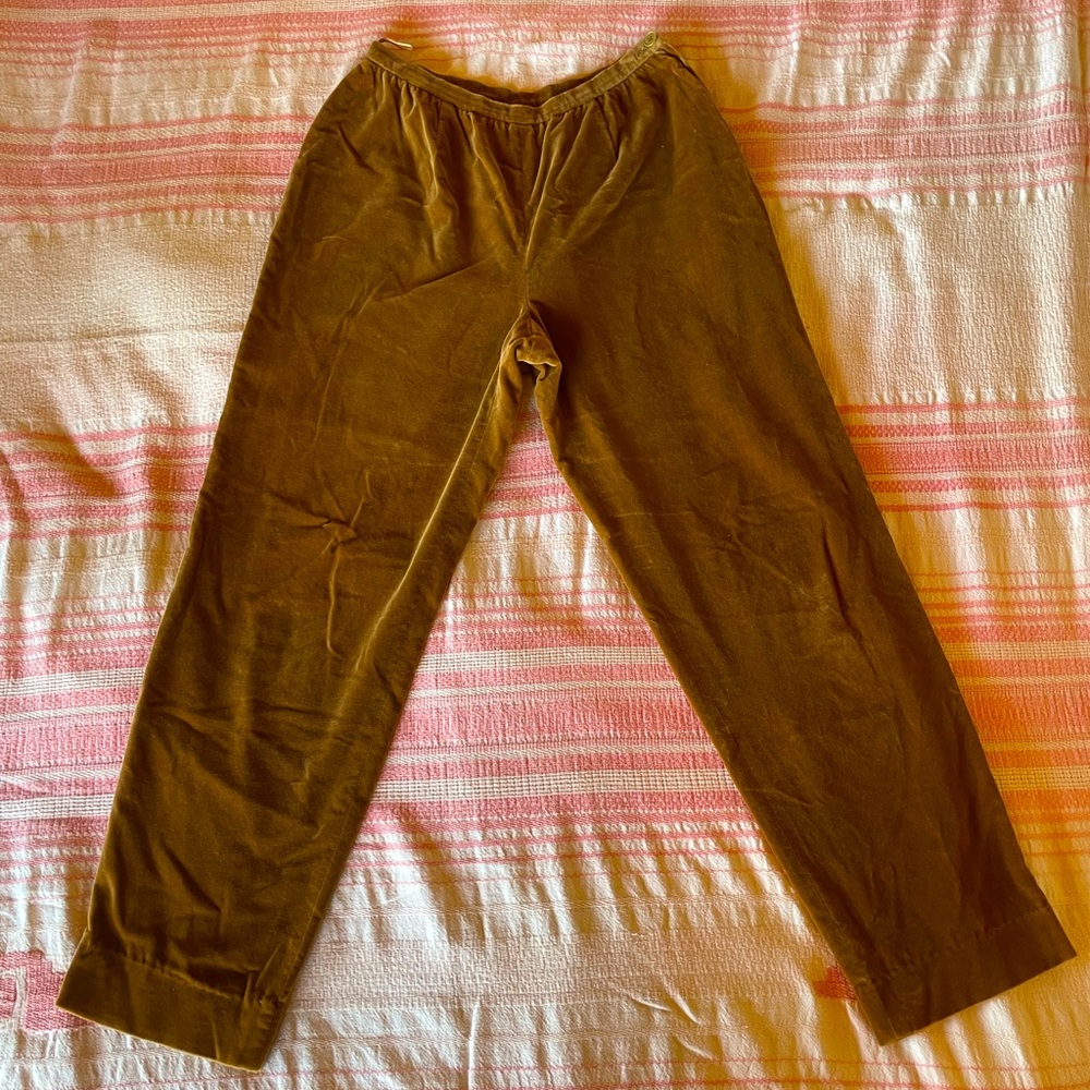 Caramel Velvet slacks by Alberta Ferretti